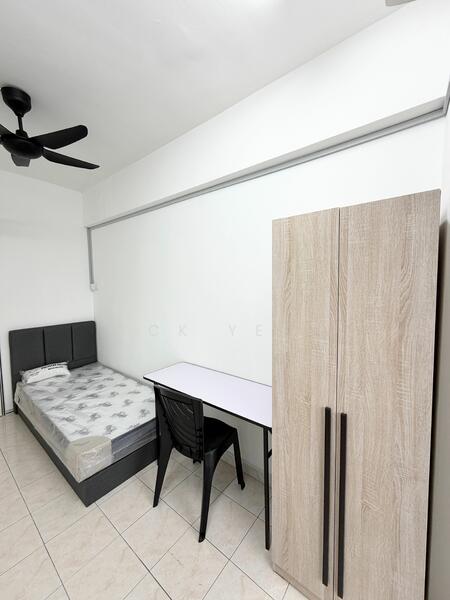 For Rent - Vista Komanwel C
