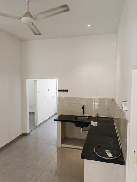 For Rent - Bungalow at Taman Senangin