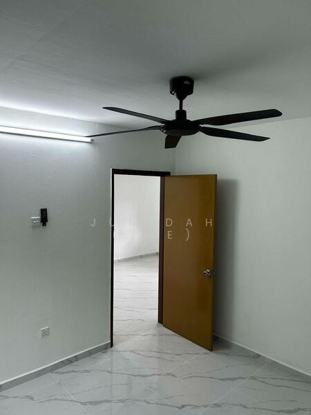 Untuk Dijual - Flat Pkns Au3