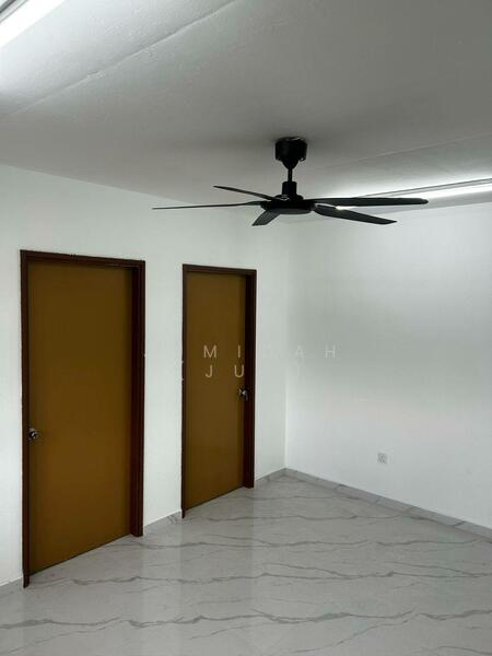 Untuk Dijual - Flat Pkns Au3