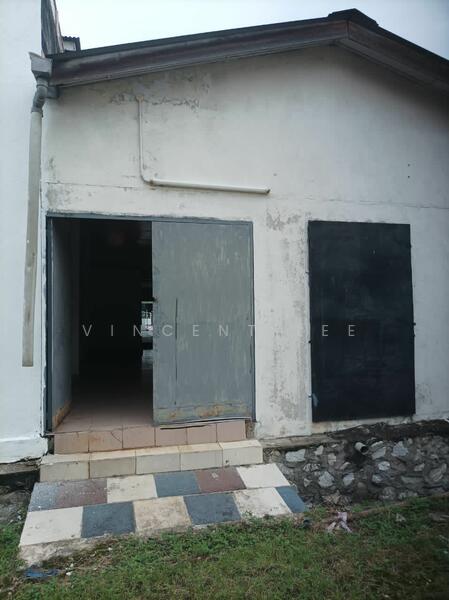 For Rent - Ground Floor Shop Lot for Rent at Taman Sri Ramal, Kajang