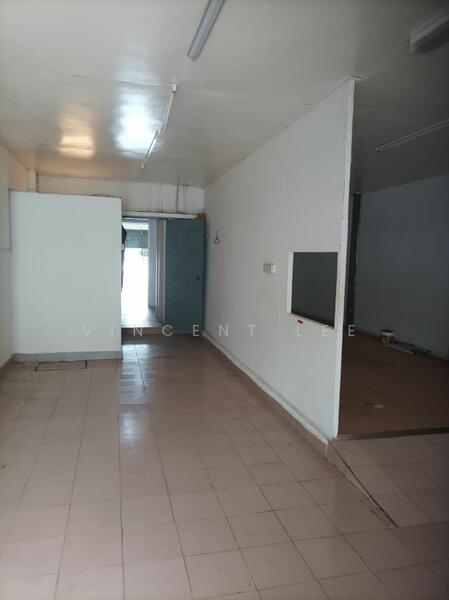 For Rent - Ground Floor Shop Lot for Rent at Taman Sri Ramal, Kajang