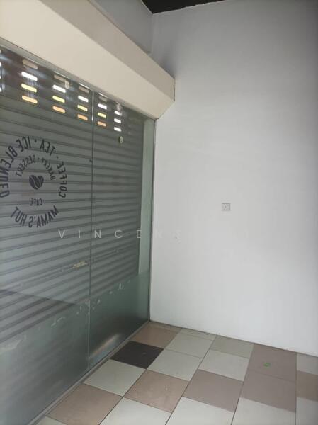 For Rent - Ground Floor Shop Lot for Rent at Taman Sri Ramal, Kajang