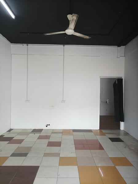 For Rent - Ground Floor Shop Lot for Rent at Taman Sri Ramal, Kajang