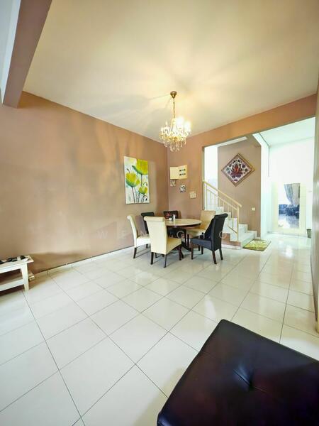 Untuk Disewa - Dictyo Rave @ Setia Tropika