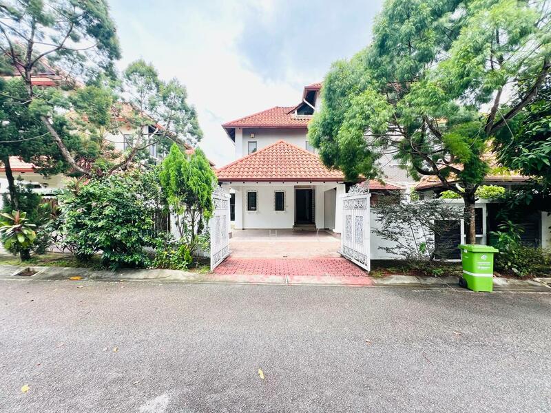 ????Facing Open????Renovated Unit????Extra 4 Parking infront House2.5 Storey Semi D Damai Kasih 6 Al