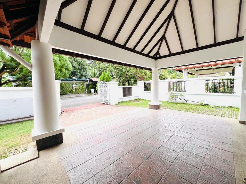 ????Facing Open????Renovated Unit????Extra 4 Parking infront House2.5 Storey Semi D Damai Kasih 6 Al