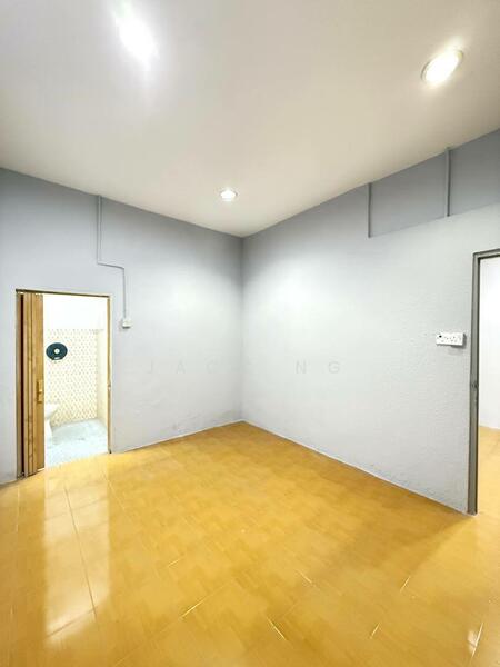 Shop / Office at Taman Chai Leng untuk Untuk Disewa - RM 1,299 /bulan, Feb 2026 - PropertyGuru.com.my