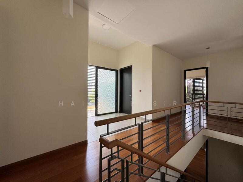 Untuk Disewa - Precinct 8