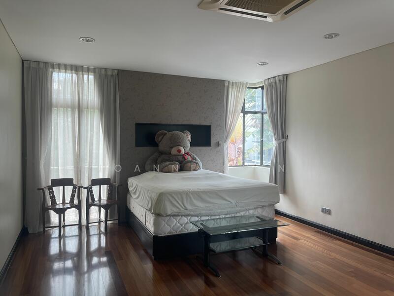 For Sale - Semi-Detached House at Tropicana