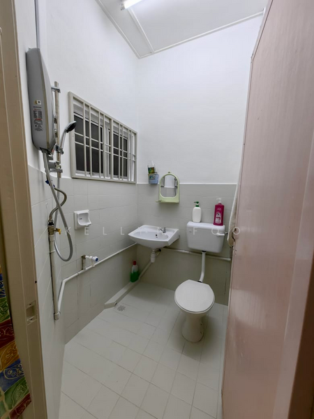 For Rent - 1-storey Terraced House at Taman Muzaffar Shah