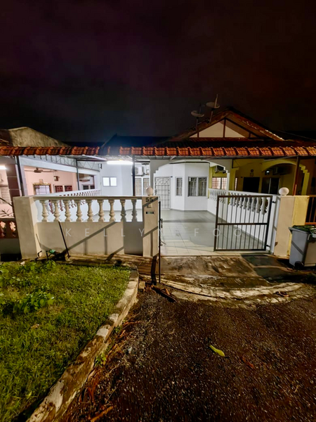 For Rent - 1-storey Terraced House at Taman Muzaffar Shah