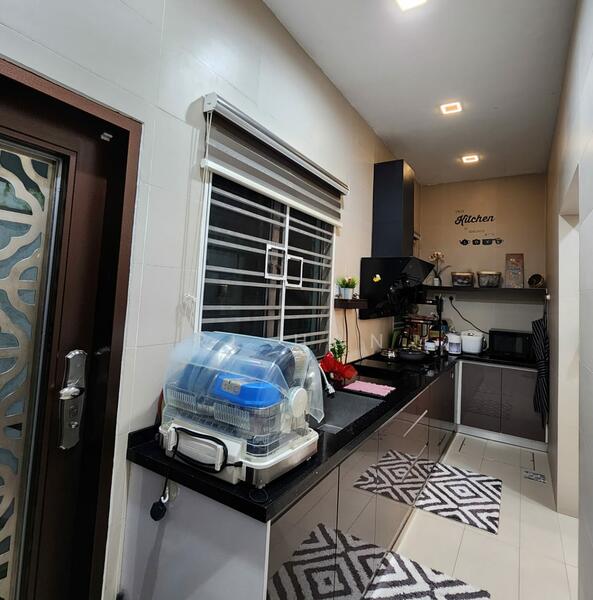 Untuk Dijual - Kazen I & II @ Taman Saujana Puchong