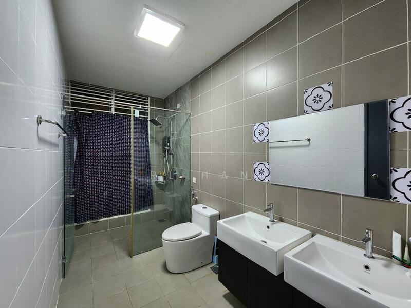 Untuk Dijual - Kazen I & II @ Taman Saujana Puchong