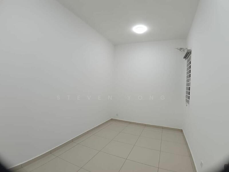 Condominium for Rent at Iris Residence - Steven Yong - PropertyGuru.com.my