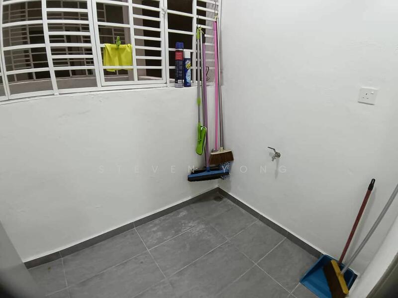 Condominium for Rent at Iris Residence - Steven Yong - PropertyGuru.com.my