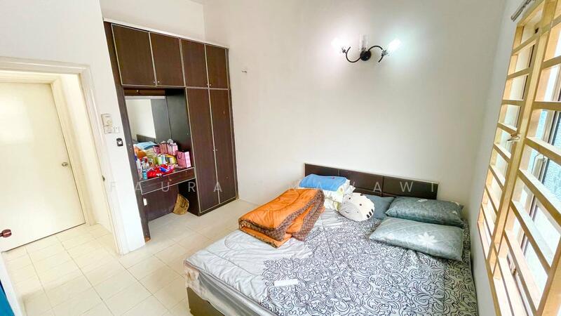 Untuk Dijual - Vistaria