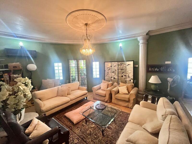 Untuk Dijual - Corner Bungalow Double Storey Jalan Limau Kasturi Bangsar