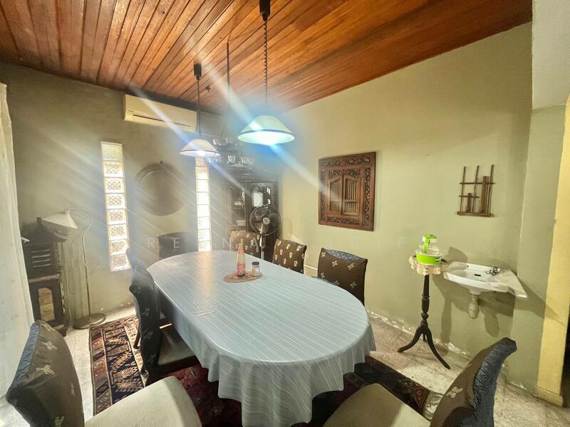 Untuk Dijual - Corner Bungalow Double Storey Jalan Limau Kasturi Bangsar