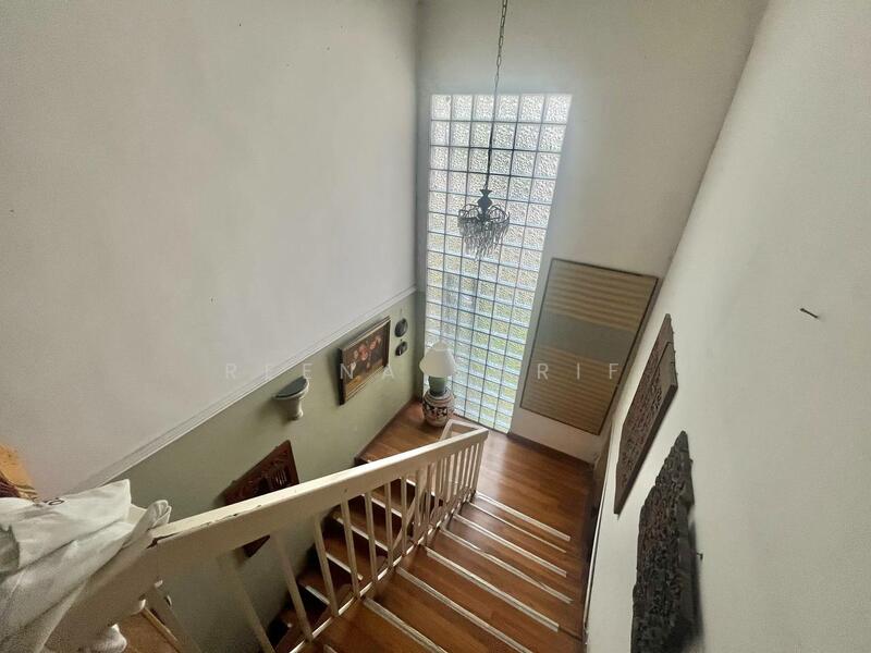 Untuk Dijual - Corner Bungalow Double Storey Jalan Limau Kasturi Bangsar