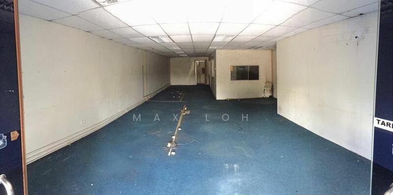 For Rent - Taman Tebrau Jaya, 3 Storey Shop Lot