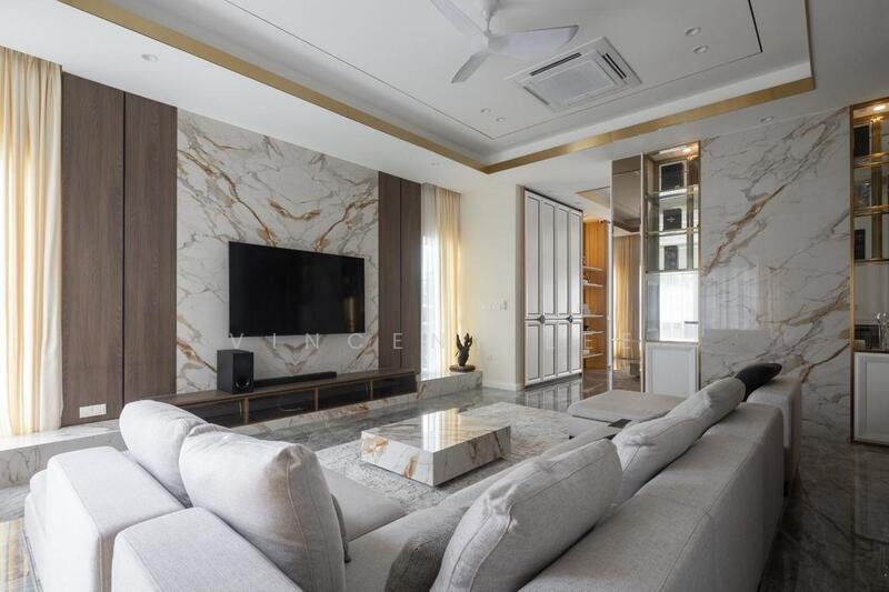 For Sale - Bungalow for Sale at Banting