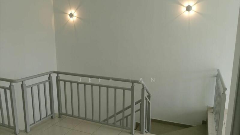 Untuk Dijual - Impian Titanium