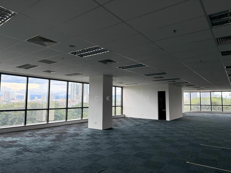 For Rent - Union Tower, Huge Space, 2 Unit Each Floor