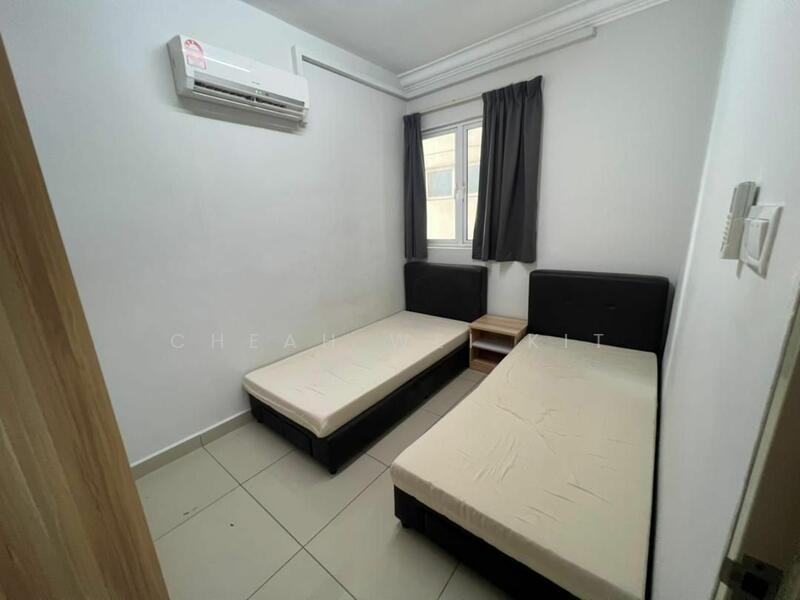 For Rent - Pacific Place