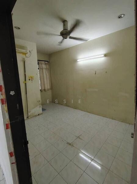 For Sale - Gunung Rapat