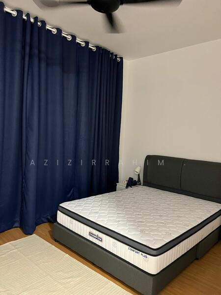 For Rent - Partial Furnished 3 Storey Mulia Residence