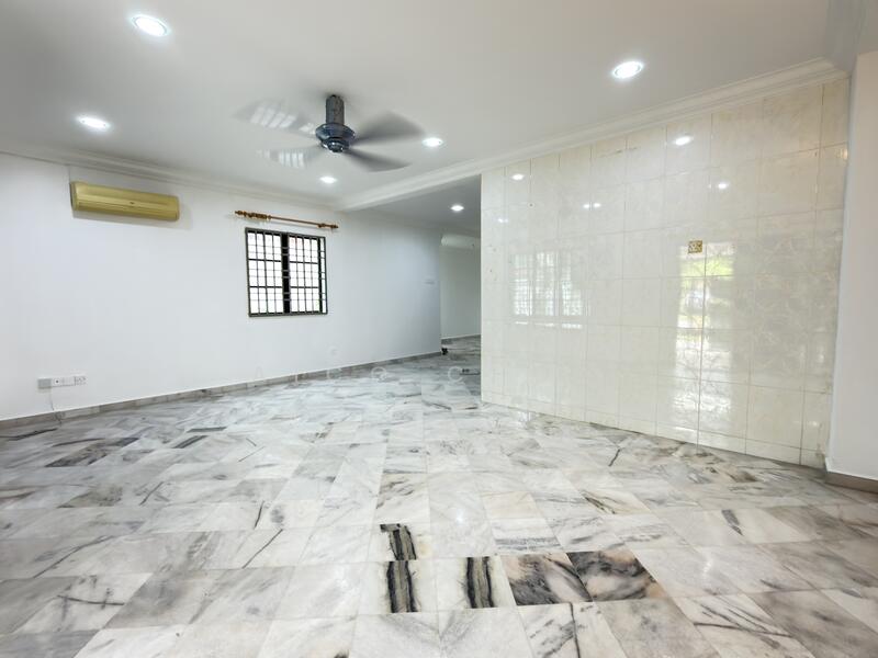 Untuk Dijual - Menglembu Berlian Intermediate Corner Double Storey House For Sale