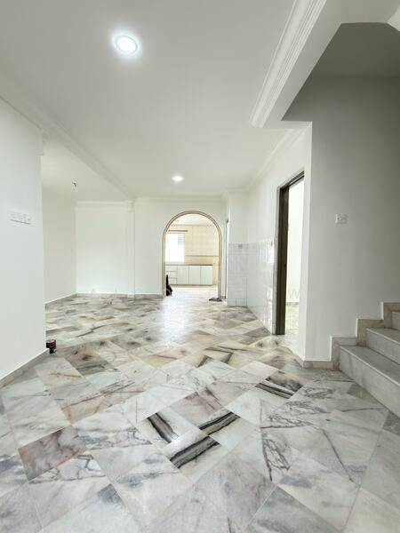 Untuk Dijual - Menglembu Berlian Intermediate Corner Double Storey House For Sale