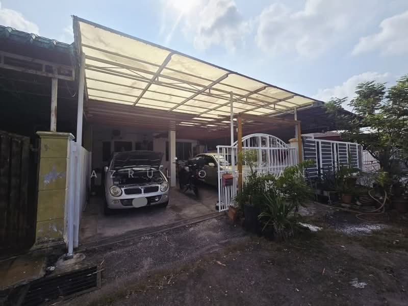 1-storey Terraced House for Sale in Taman College Heights (Sikamat) - Azrul Othman - PropertyGuru.com.my