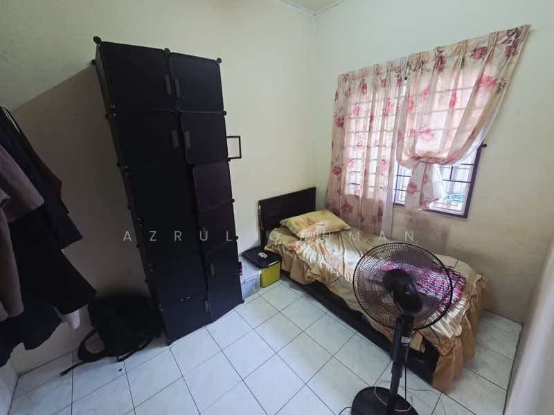 Rumah Teres 1 Tingkat untuk Dijual di Taman College Heights (Sikamat) - Azrul Othman - PropertyGuru.com.my