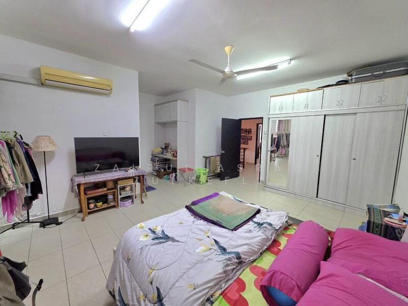 For Sale - Bangi GOOD CONDITION Double Storey House Bangi Avenue Seksyen 1 Bangi