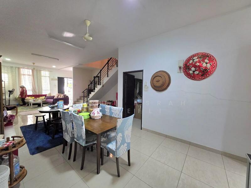 For Sale - Bangi GOOD CONDITION Double Storey House Bangi Avenue Seksyen 1 Bangi