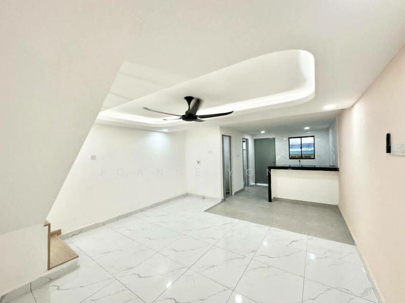 Untuk Dijual - Double Storey Low Cost @ 66 Jalan Cenderai 8, Taman Megah Ria, Masai Johor.