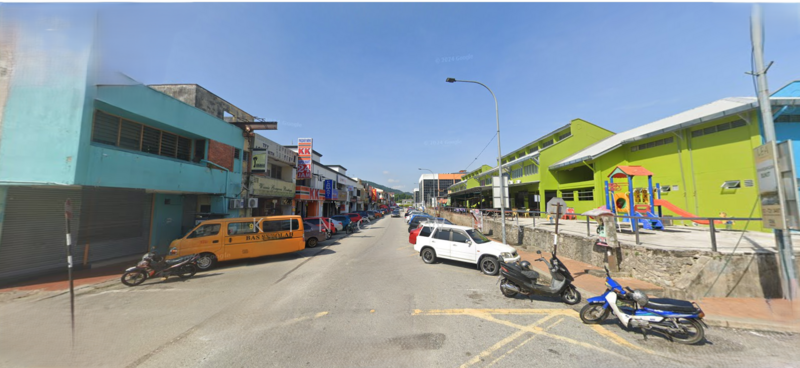 Untuk Disewa - taman melawati lorong perak ground floor shop 22xx80 . melawati square