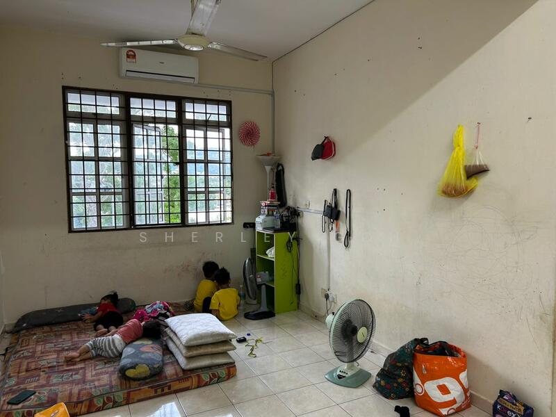 For Sale - Hata Square