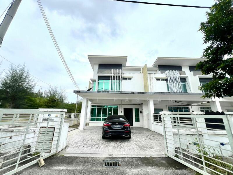 For Sale - Pines @ Hillpark