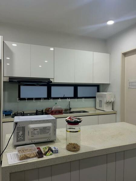 For Sale - Paragon 3