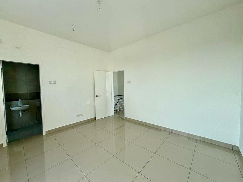 Untuk Dijual - Adda Heights, Johor Bahru