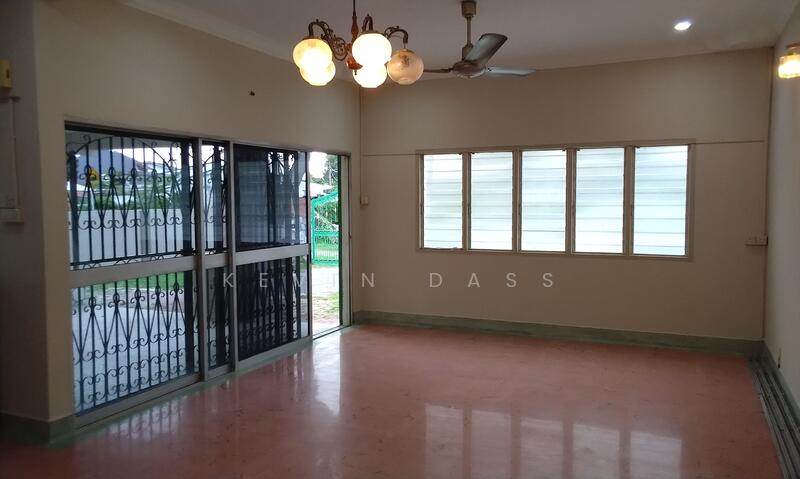 Untuk Disewa - Section 8 @ Petaling Jaya