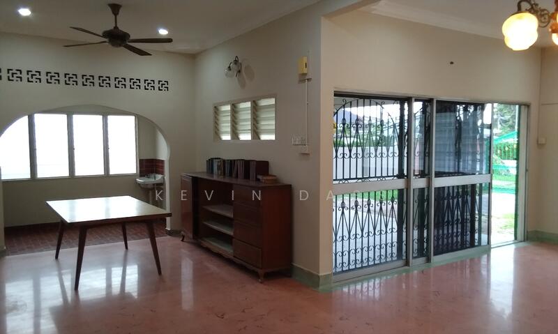 Untuk Disewa - Section 8 @ Petaling Jaya