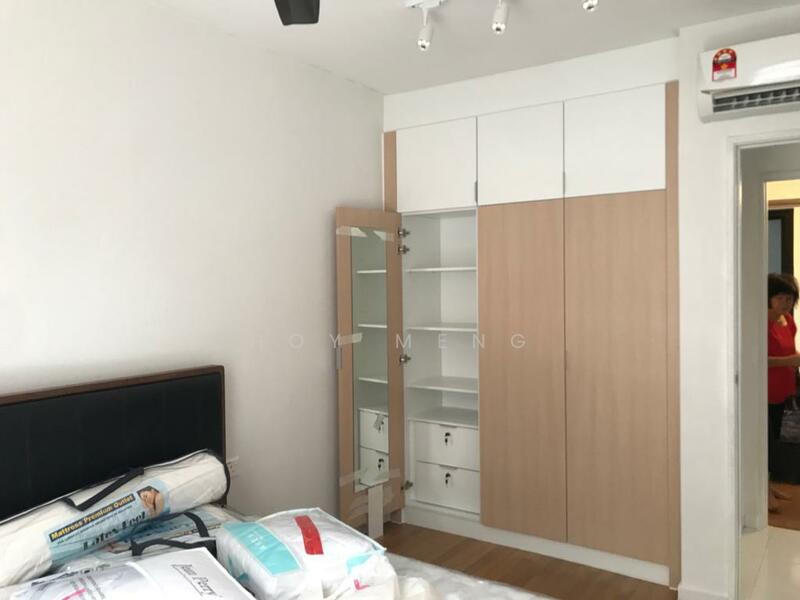 For Sale - TRI PINNACLE