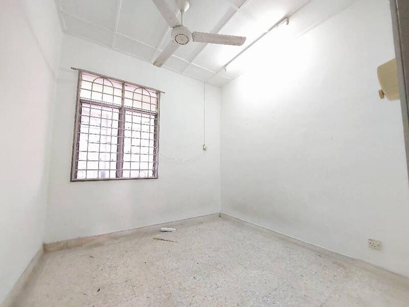 Untuk Dijual - Taman Molek, Jalan Molek 2, 81100 Johor Bahru