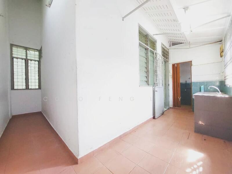 Untuk Dijual - Taman Molek, Jalan Molek 2, 81100 Johor Bahru