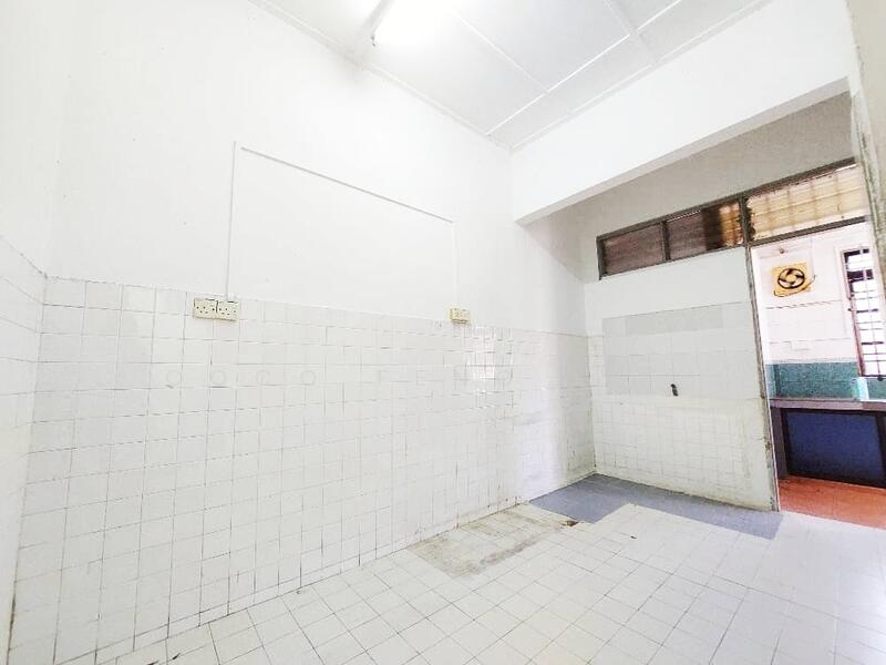 Untuk Dijual - Taman Molek, Jalan Molek 2, 81100 Johor Bahru
