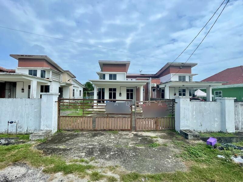 For Sale - Kuala Paka